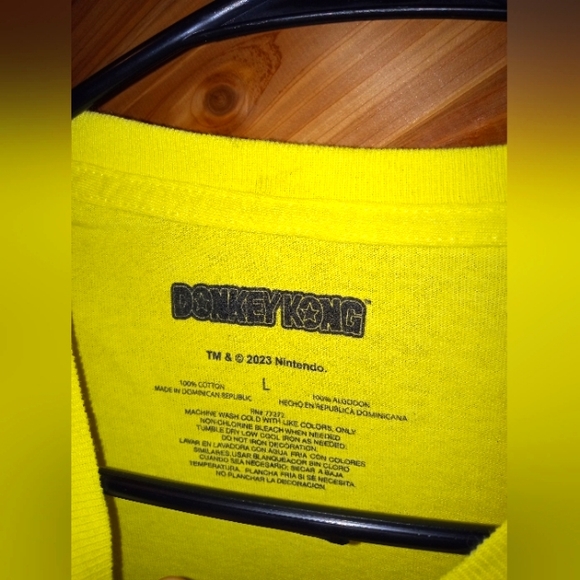 Donkey Kong Classic Vintage Nintendo Graphic Tshirt Mens size Large - Picture 4 of 5